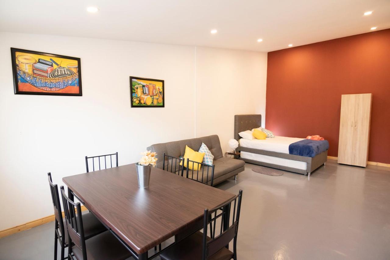 Angelos Homes * Bogota